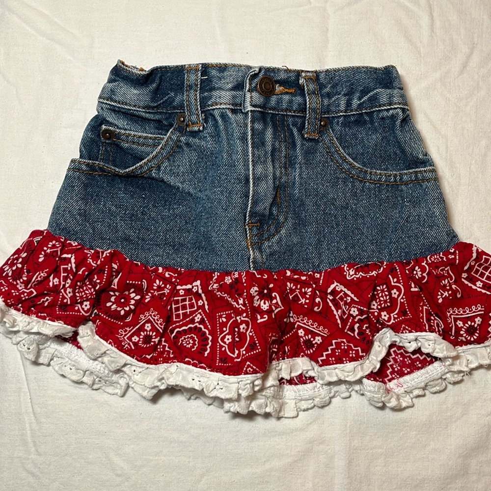 Kiddie Korral western cowgirl jean skirt size 3T